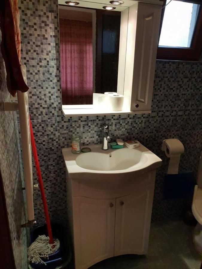 Apartament 2 Camere Tomis Nord コンスタンツァ エクステリア 写真